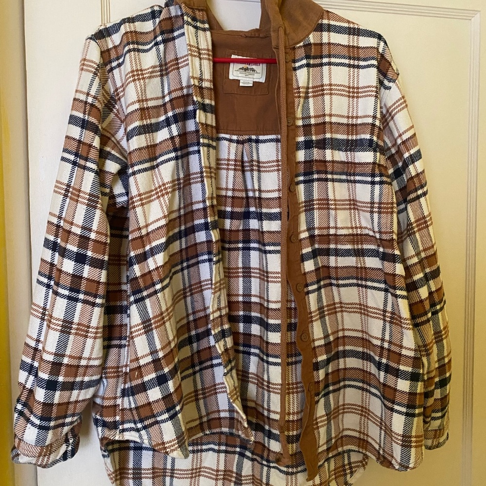 American Eagle Cozy Cabin Brown Plaid Printed Hooded Flannel Button Down Shirt